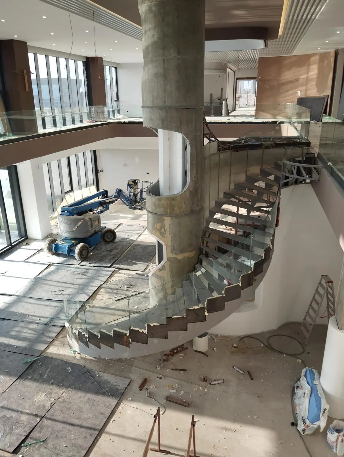 Alüminyum doğrama ve cam işleri - proje görseli 3