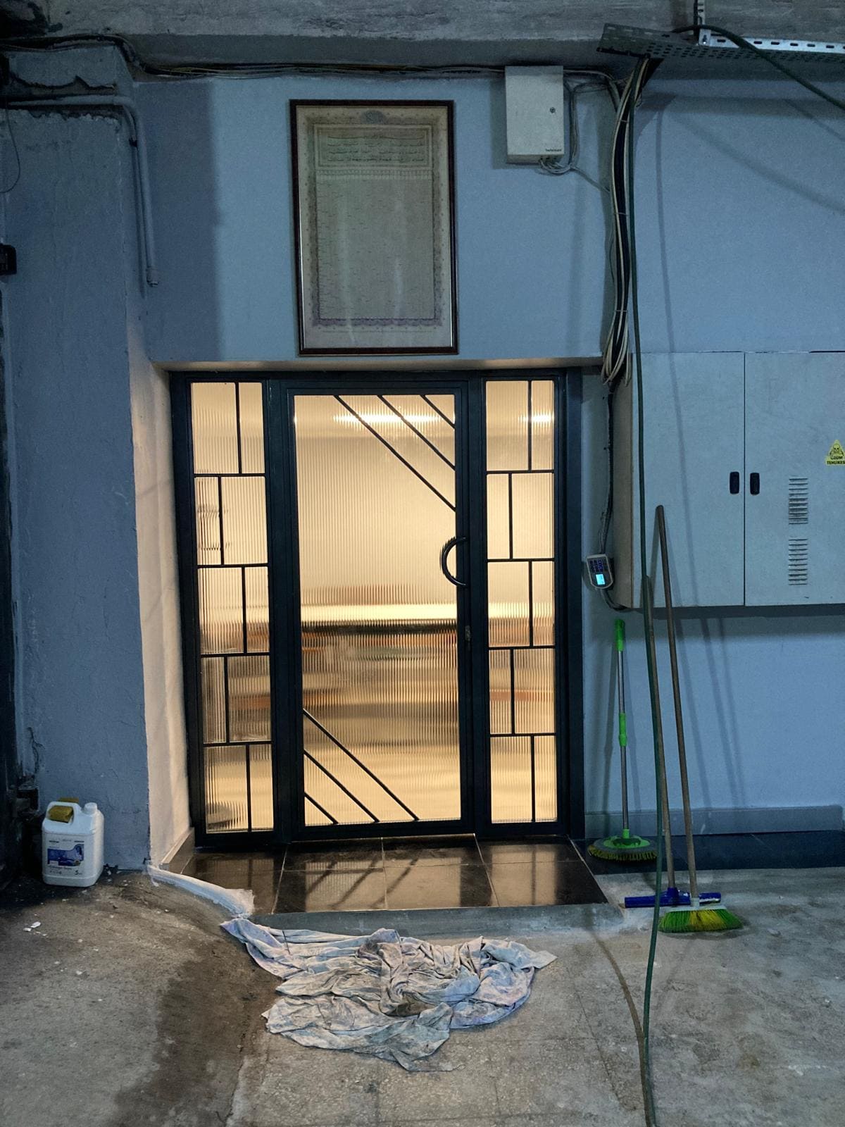 Demir kapı ve raf sistemleri modelleri - proje görseli 9