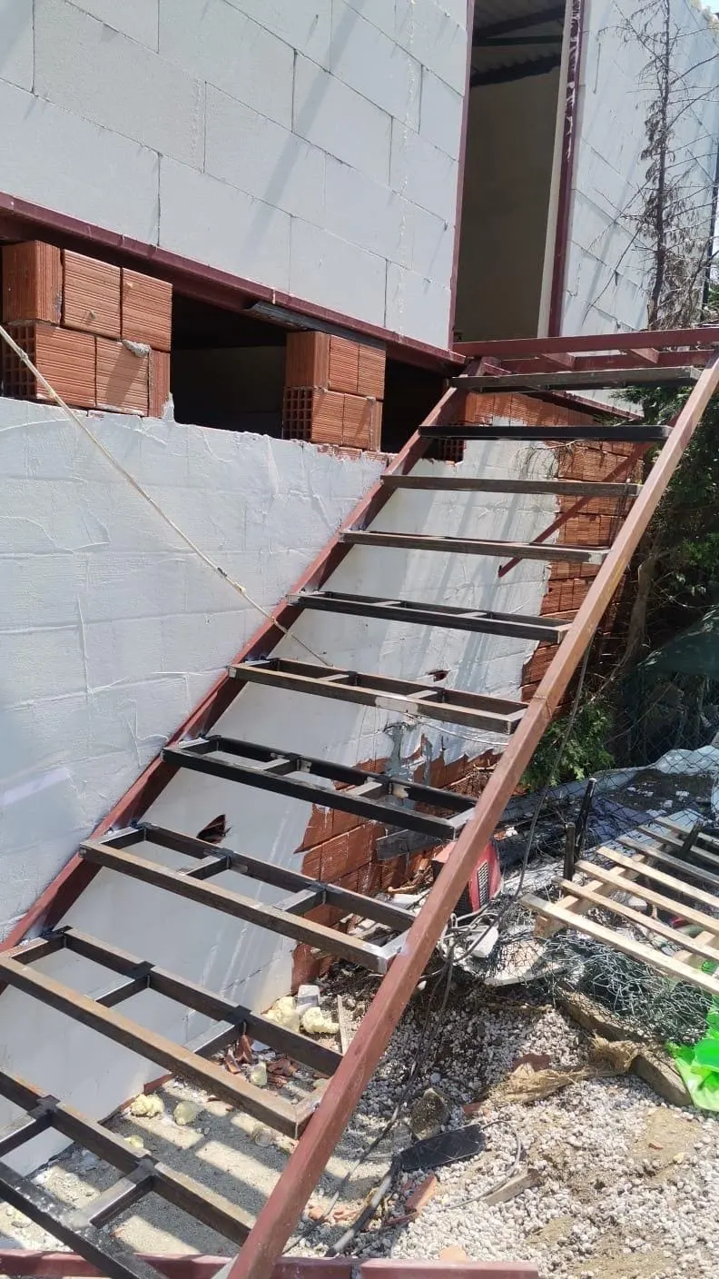 Merdiven korkulukları ve kör kasa imalatları - proje görseli 2