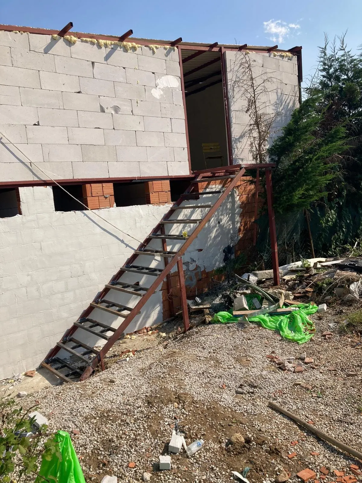 Merdiven korkulukları ve kör kasa imalatları - proje görseli 4