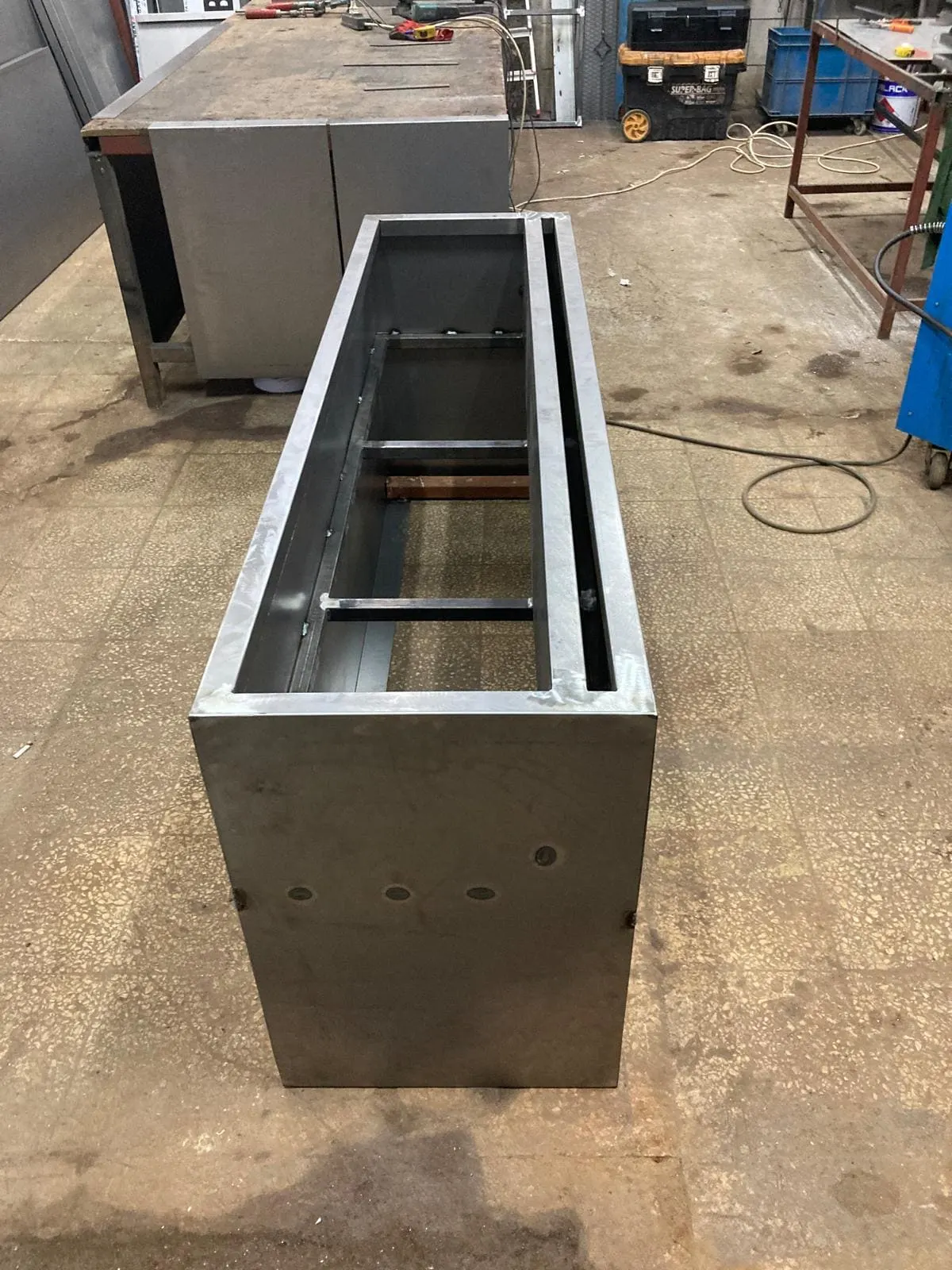 Metal saksı uygulamaları - proje görseli 6